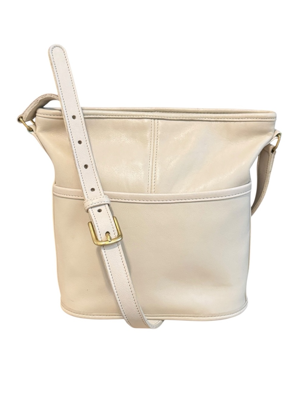 Vintage Coach Bleeker Bucket Crossbody Bag Bone Cream Glove T Leather 1980s USA